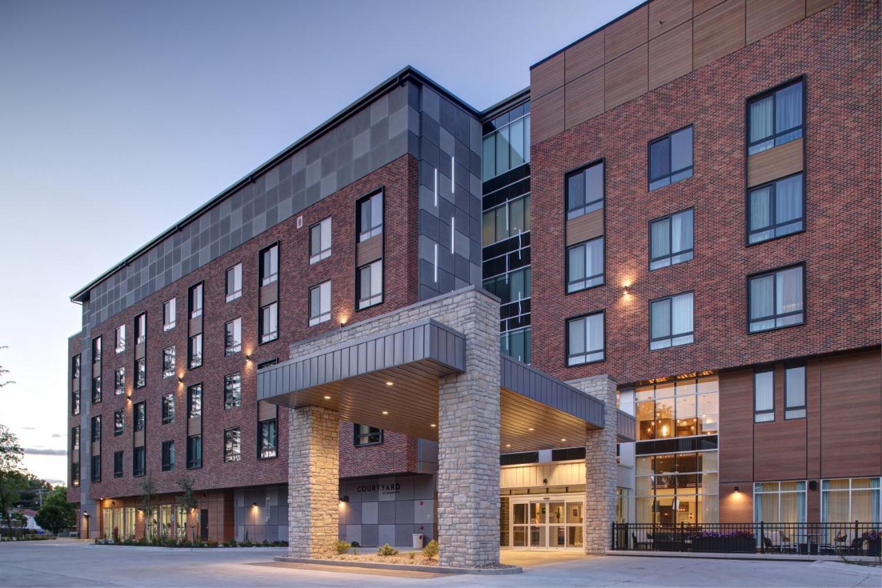 Courtyard By Marriott Iowa City University Heights Exteriér fotografie