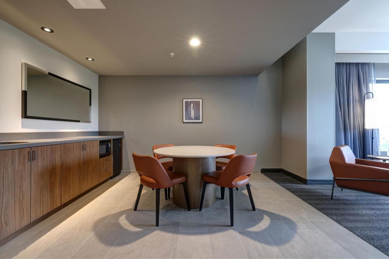 Courtyard By Marriott Iowa City University Heights Exteriér fotografie