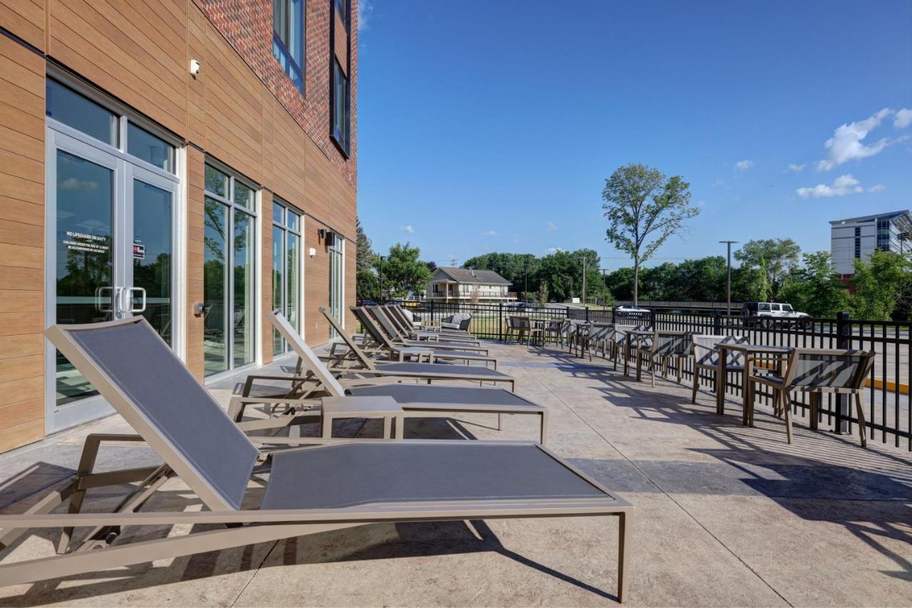Courtyard By Marriott Iowa City University Heights Exteriér fotografie